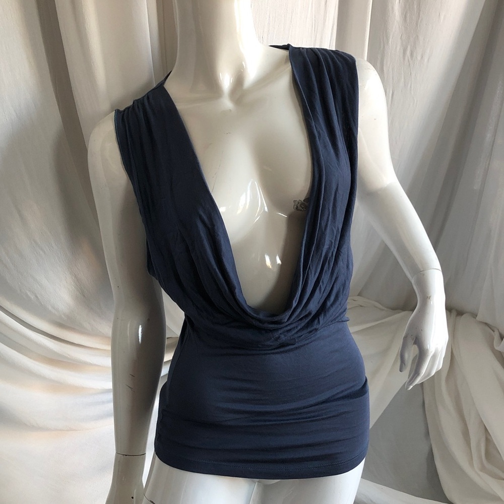 Deep Plunge front Dusty blue top Needs a brooch or show off bra Sz S